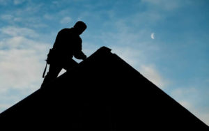 En quoi consiste une rénovation de toiture ?